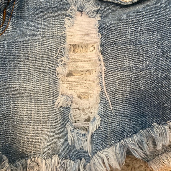 High waisted Altar’d state jean shorts - Picture 4 of 4